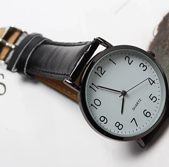 Quartz Minimalist Leather Watch