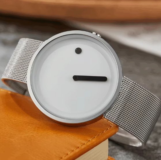 Minimalist Round Dial Leather Watch