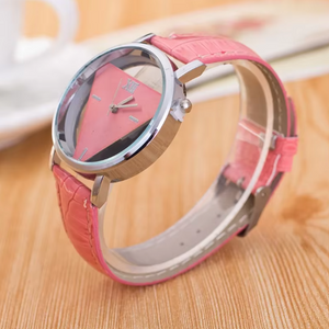 Hollow Trendy Triangle Dial Quartz Wristwatch