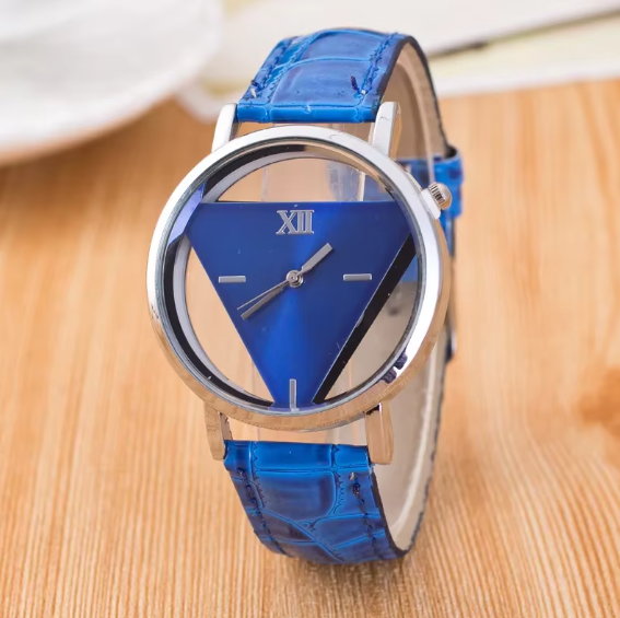 Hollow Trendy Triangle Dial Quartz Wristwatch