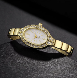 Women Alloy Strap Quartz 3ATM Waterproof Oval Dial Watch